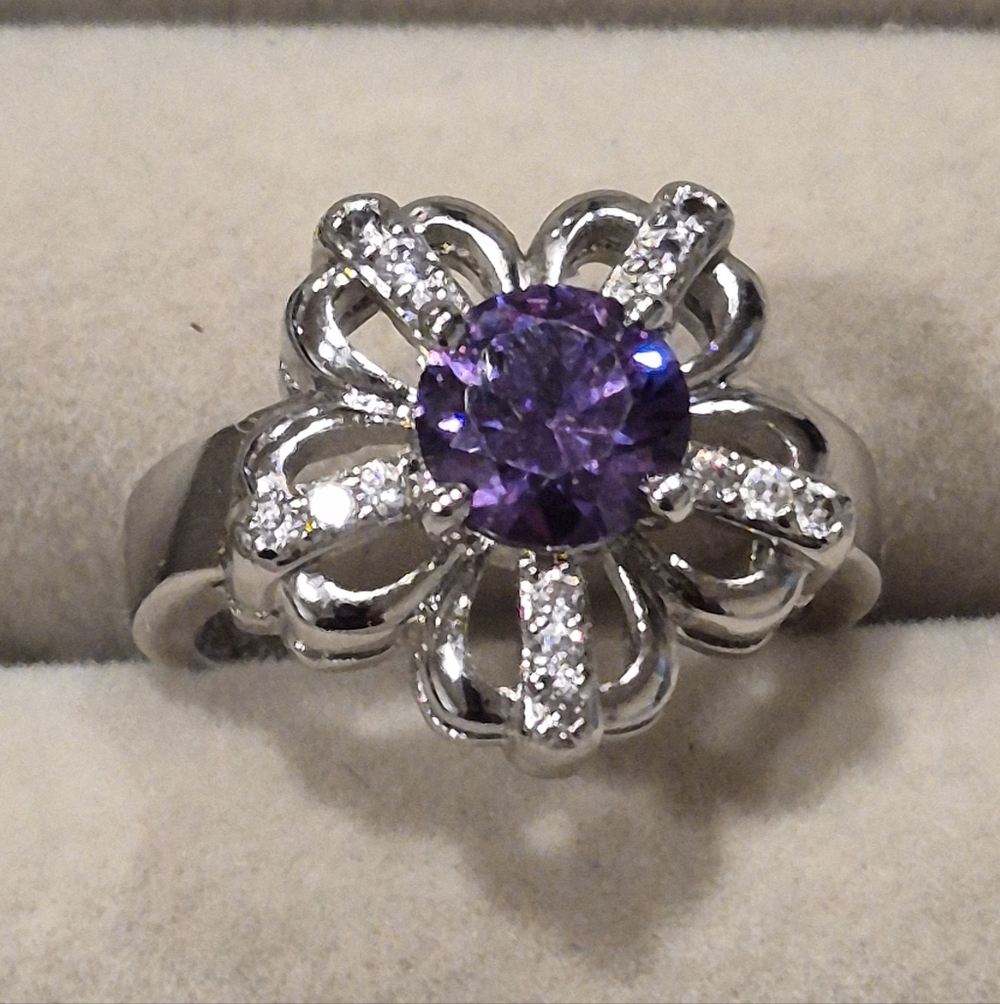 Stunning Silver Ring with Purple Gemstone